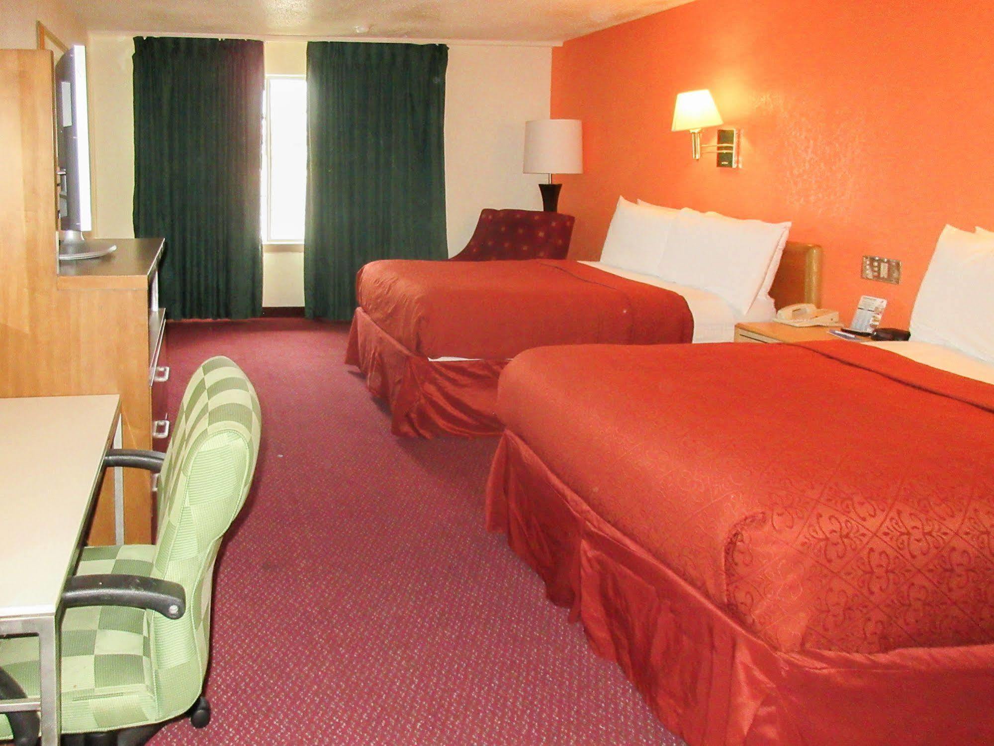 Rodeway Inn & Suites Denver Luaran gambar